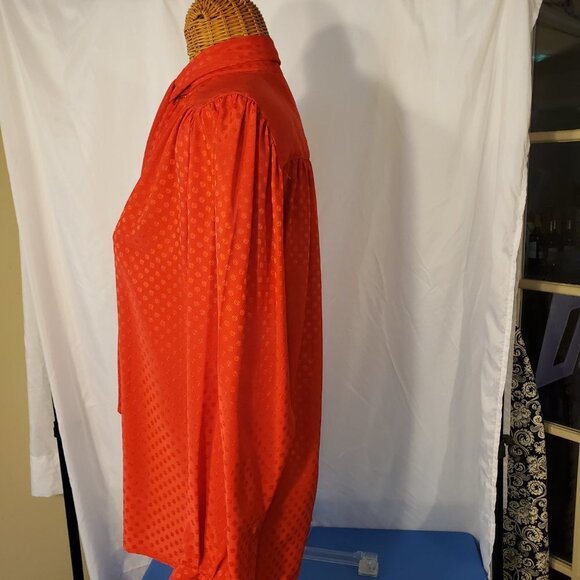 Ladies Vintage Evan PIcone Blouse w/Tie in Red w/Red Circles - 6 - Picture 2 of 4